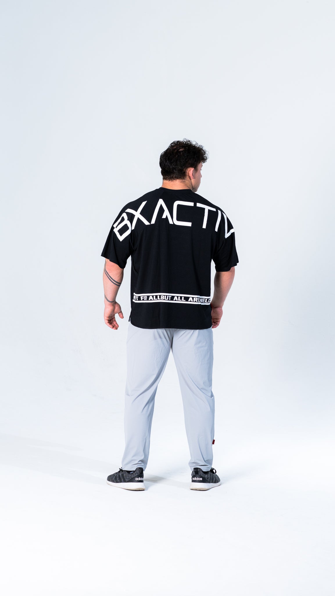 (PRE- ORDER) Big Logo Raglan Oversize T-shirt (Black) BA-627