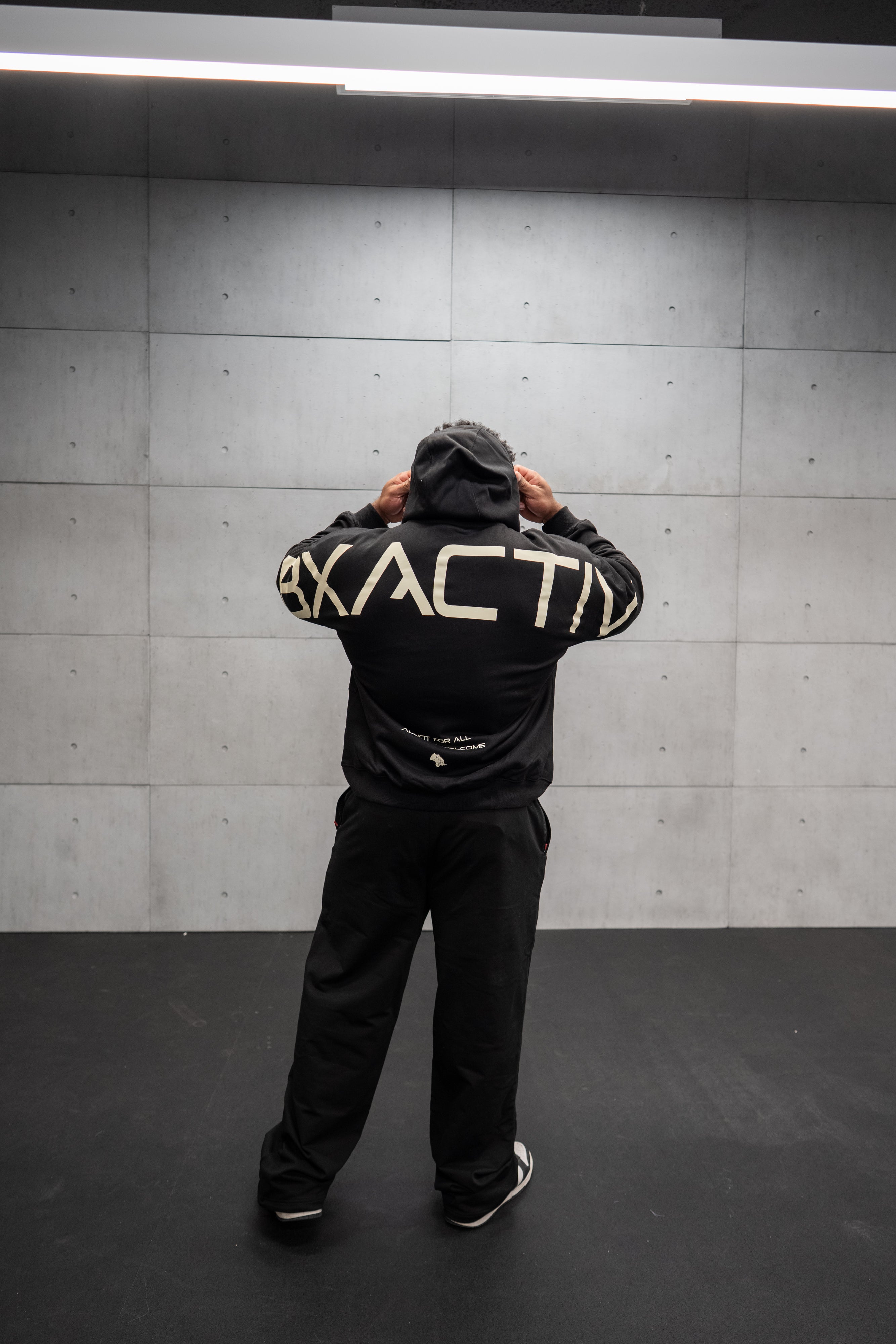 Heavyweight Big Logo Hoodie (Boxy Fit) – Bxactiv