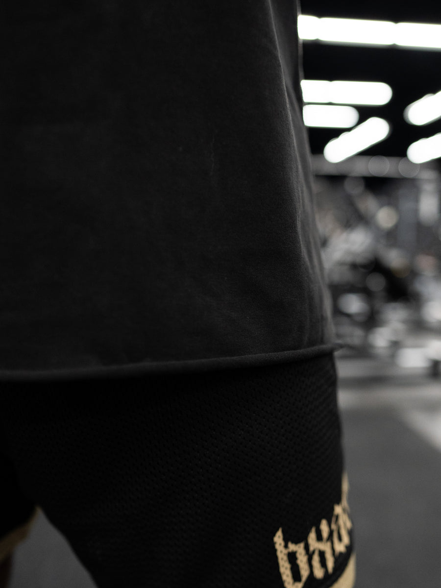 RAW-CUT Old English Oversize Tee