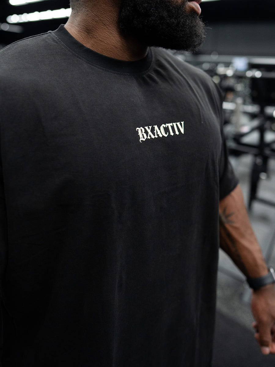 RAW-CUT Old English Oversize Tee